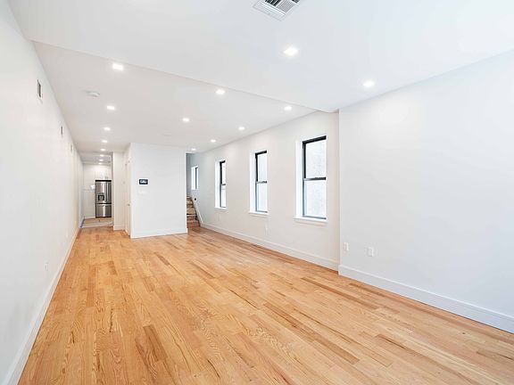 3rd image of 1335 E 14th St #1GR