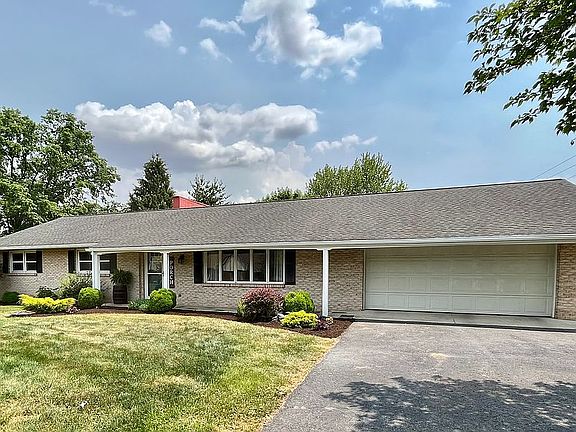 2nd image of 676 Frederick Dr