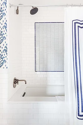 Sold by Compass | media 17