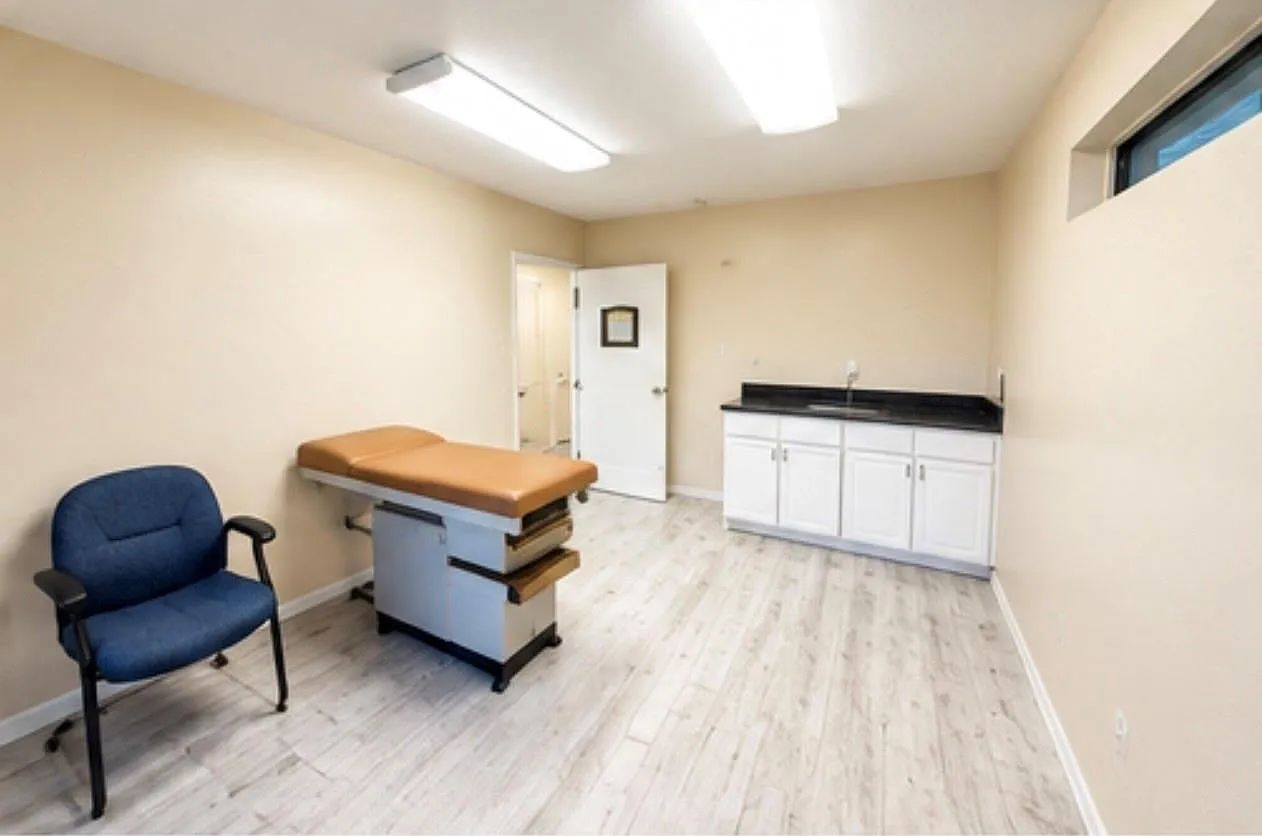 3 bed, 1486 sqft, $1,875 — Photo 4