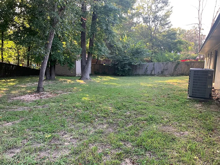 2113 Old Omen Rd — Photo 30