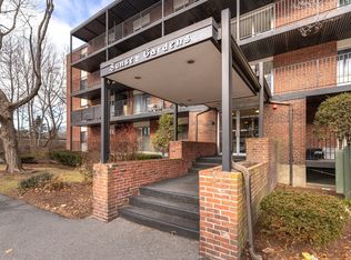 45 Oval Rd APT 8, Quincy, MA 02170