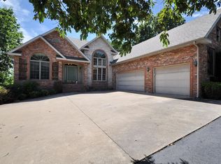 1180 Long Ln, Nixa, MO 65714