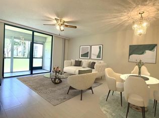 5130 Las Verdes Cir APT 102, Delray Beach, FL 33484