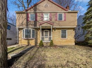 4037 Meadowbrook Blvd, University Heights, OH 44118