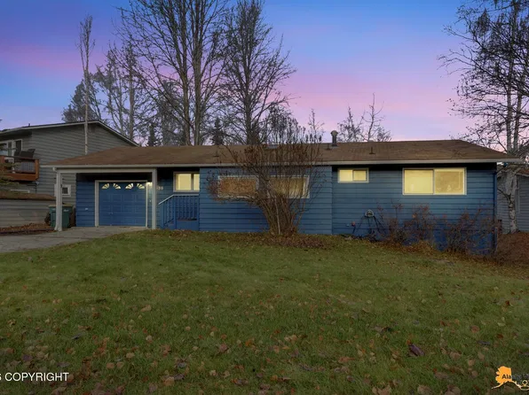 1635 Crescent Dr, Anchorage, AK 99508