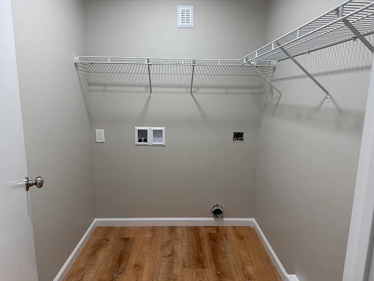 5660 Lancaster St #5670-4 — Photo 5