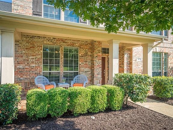 4th image of 853 Winchester Dr