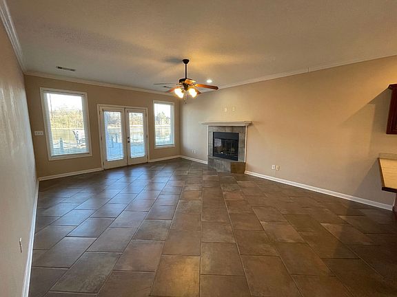 3rd image of 130 Kaleigh Ct #A