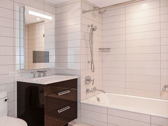 5th image of 227 W 77th St APT 10L