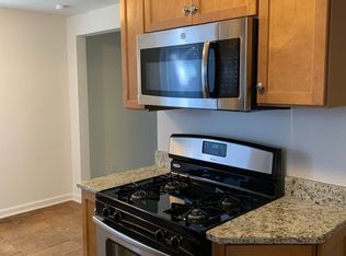 2617 Madison Rd #3, Cincinnati, OH 45208