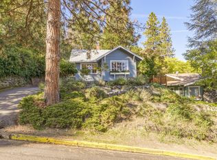 5 Hillcrest St, Ashland, OR 97520