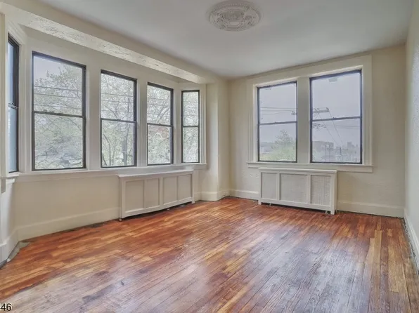 33 62Nd St #4A, West New York Town, NJ 07093