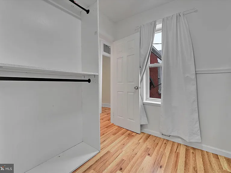 641R Bingaman St — Photo 17