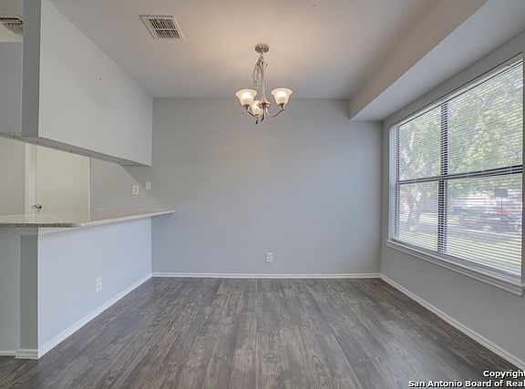 4th image of 13239 Wood Climb St
