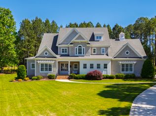 6 Castlewood Dr, Durham, NC 27713