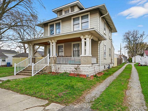 3rd image of 811 W Linden Ave