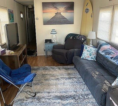 3rd image of 39047 Mason Dixon Court Pl