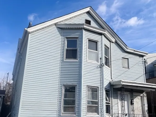 9 Sparrow St, Paterson City, NJ 07524