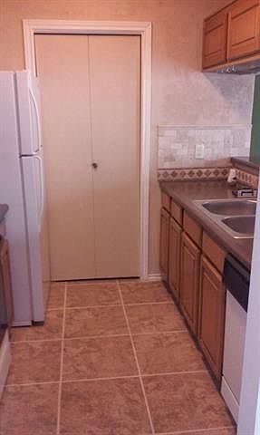 2nd image of 7340 Skillman St APT 606