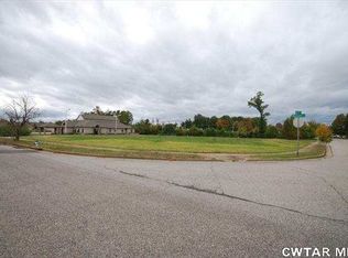 45 Physicians Dr, Jackson, TN 38305