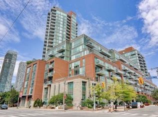 112 George St #S828, Toronto, ON M5A 2M5