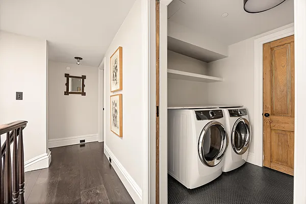 Sold by Corcoran | media 28