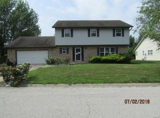 2240 Strawbridge Dr, Belleville, IL