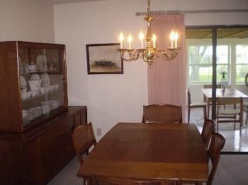 4th image of 3061 Woodsmill Dr
