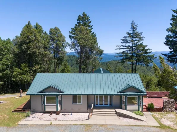 4300 Cahto Peak Drive, Laytonville, CA 95454