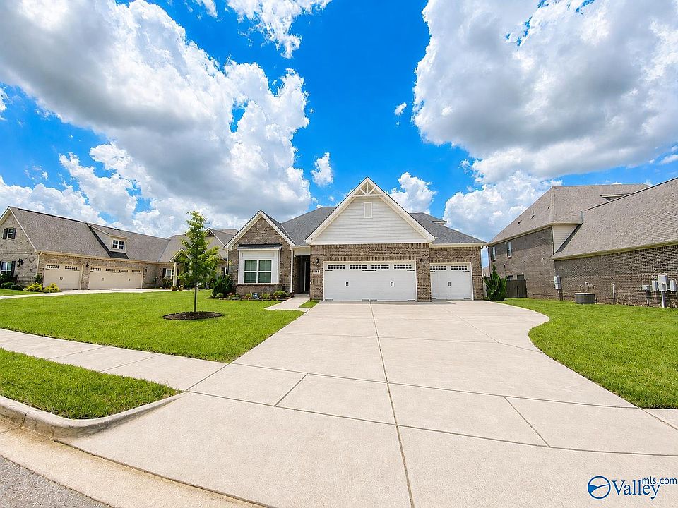 1st image of 112 Nuckolls Ln