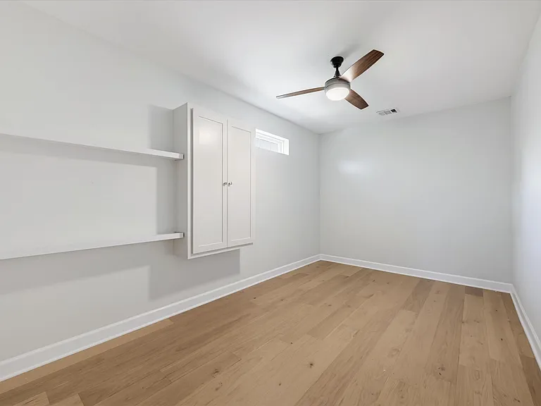 226 Jade Point — Photo 32