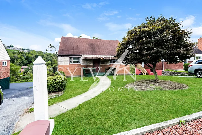 6330 Helen St photo 1