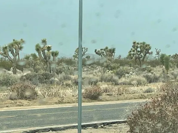 58383 Beaver Tail Ln, Landers, CA 92284