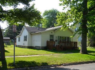 1328 S Van Buren St, Auburn, IN 46706