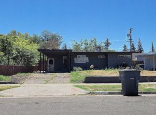1147 W Lansing Way, Fresno, CA 93705