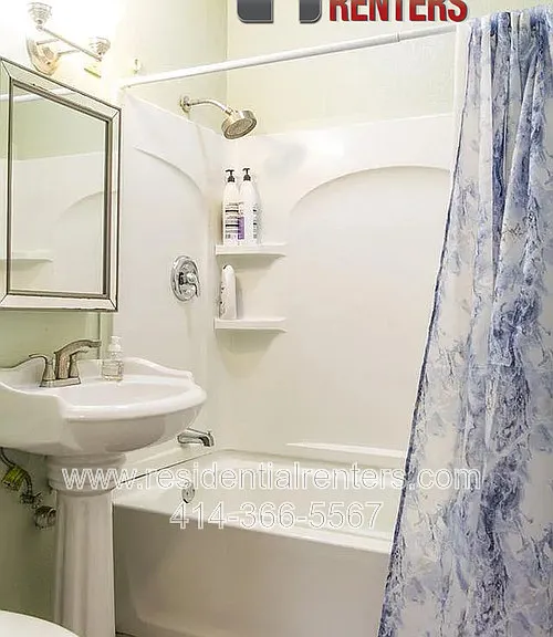 3220 W Madison St — Photo 16