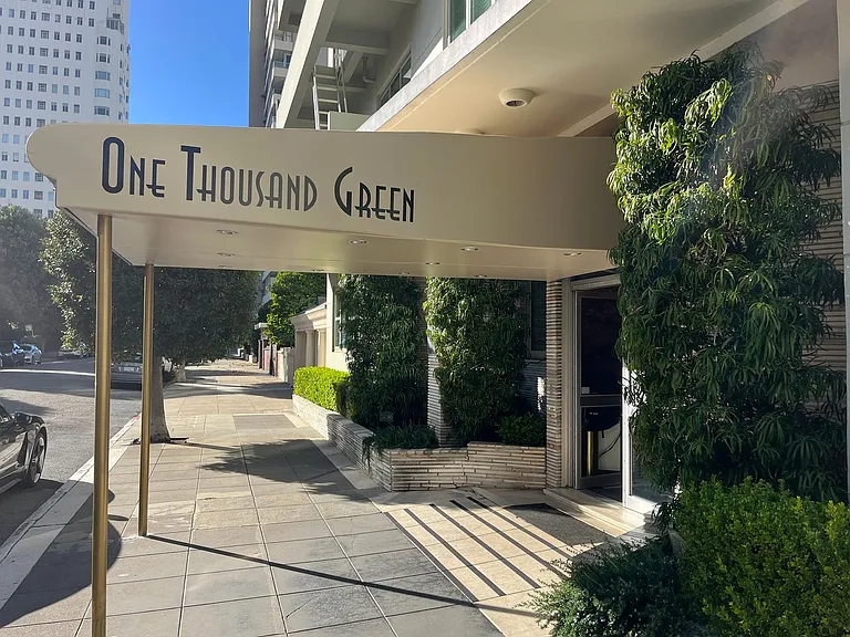 1000 Green St #502 — Photo 19
