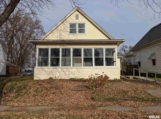 545 24th Ave, Rock Island, IL