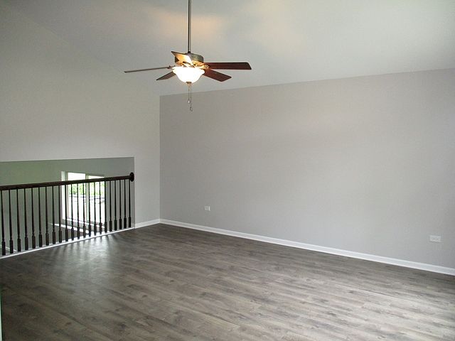 2nd image of 1734 Sylvan Ct