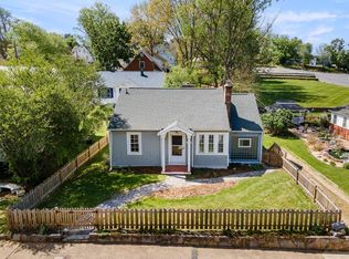 110 Hays Ave, Staunton, VA 24401