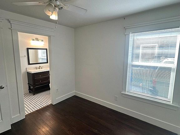 3rd image of 626 W 10th St