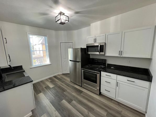 194 Sheridan Ave #2