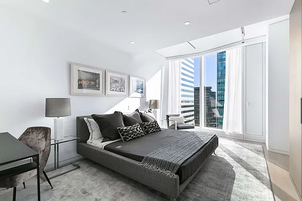 Sold by Compass | media 1