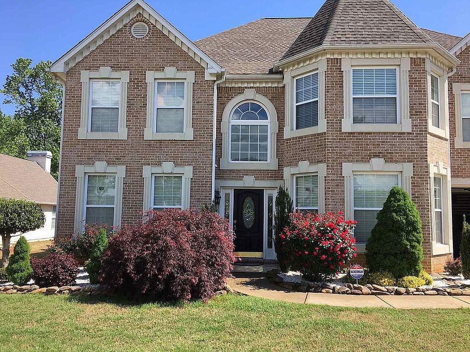 2nd image of 1561 Rolling Meadows Dr