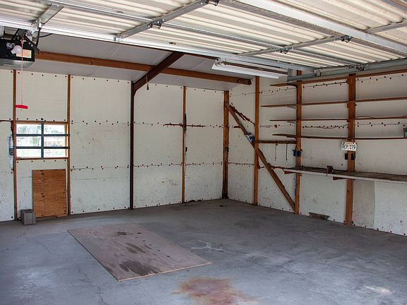 5th image of 722 N Hersey Ave