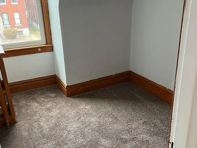 4556 Athlone Ave — Photo 15