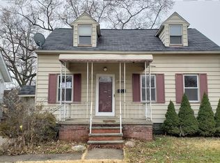 1324 E 360th St, Eastlake, OH 44095