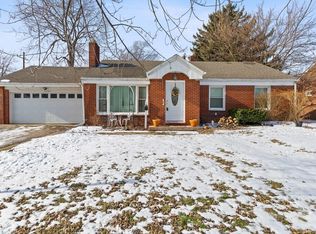 26741 Greenleaf St, Roseville, MI 48066