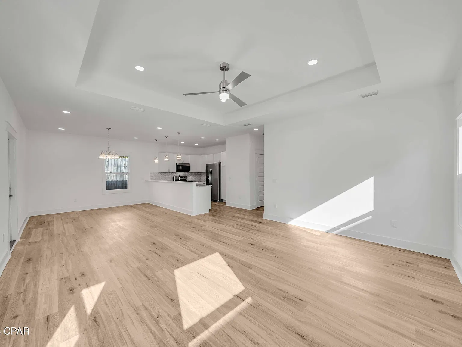 3 bed, 1500 sqft, $2,000 — Photo 3